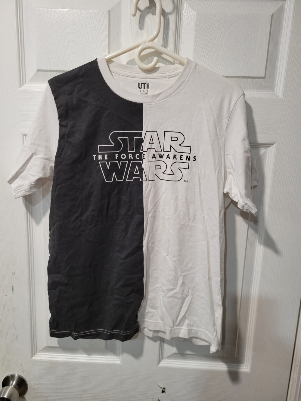Uniqlo Black & White Star Wars Kids Short Sleeve Tee